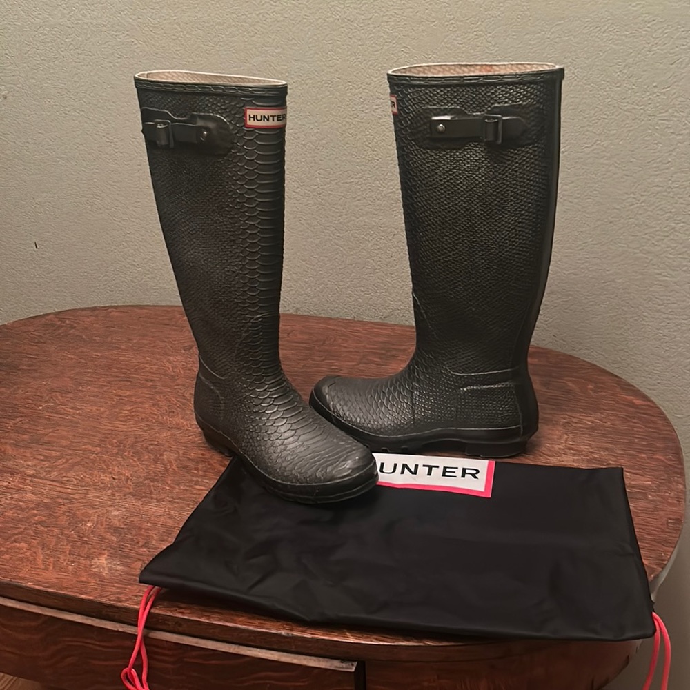 Hunter Carnaby Boa Pewter Snake Embossed Tall Rain Boots